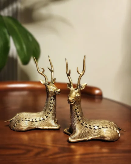 Seated Deer Pair